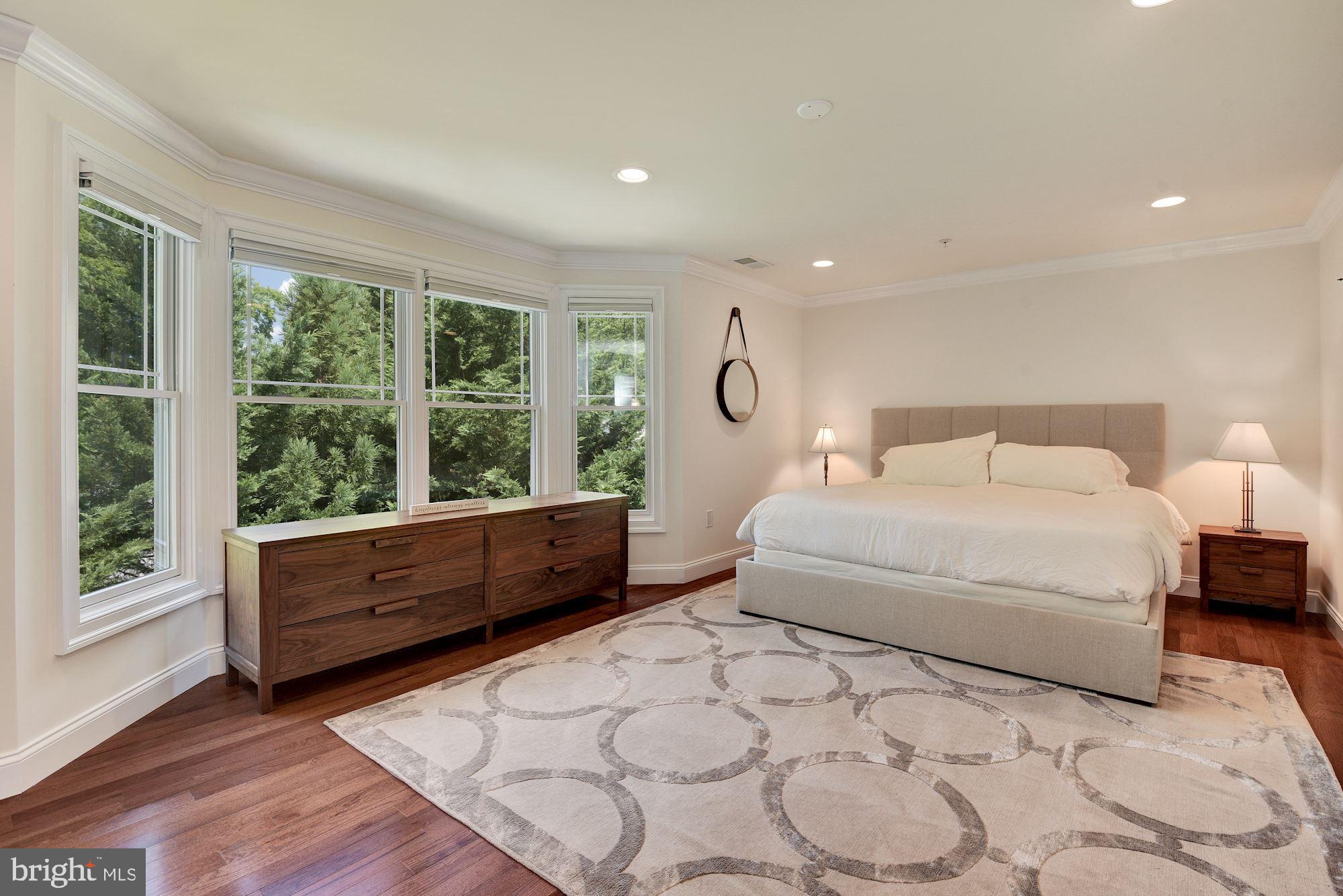 5316 Yorktown Road Bethesda, MD 20816 - Photo 21 of 43 Primary Bedroom