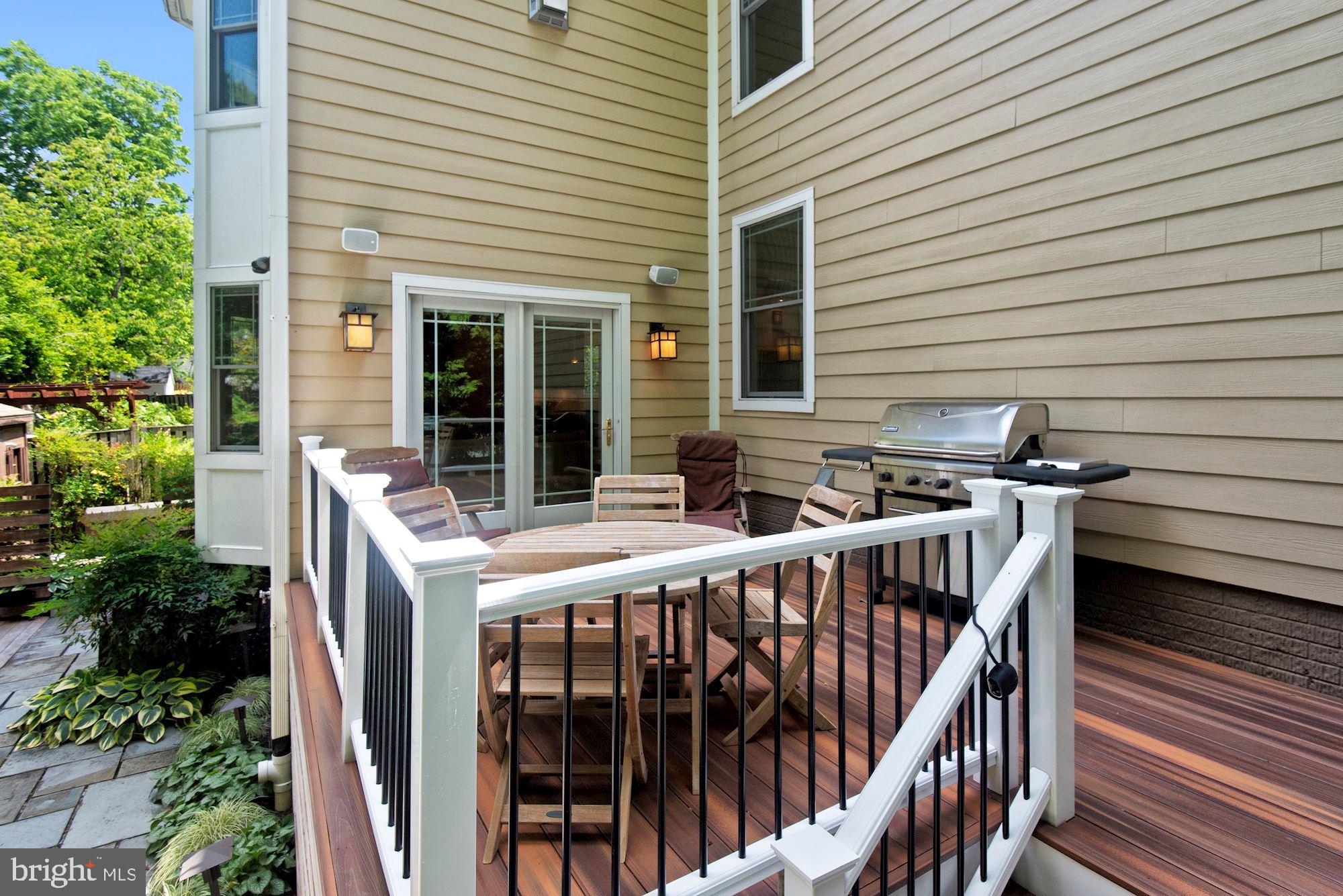 5316 Yorktown Road Bethesda, MD 20816 - Photo 35 of 43 Family Room leads to Deck
