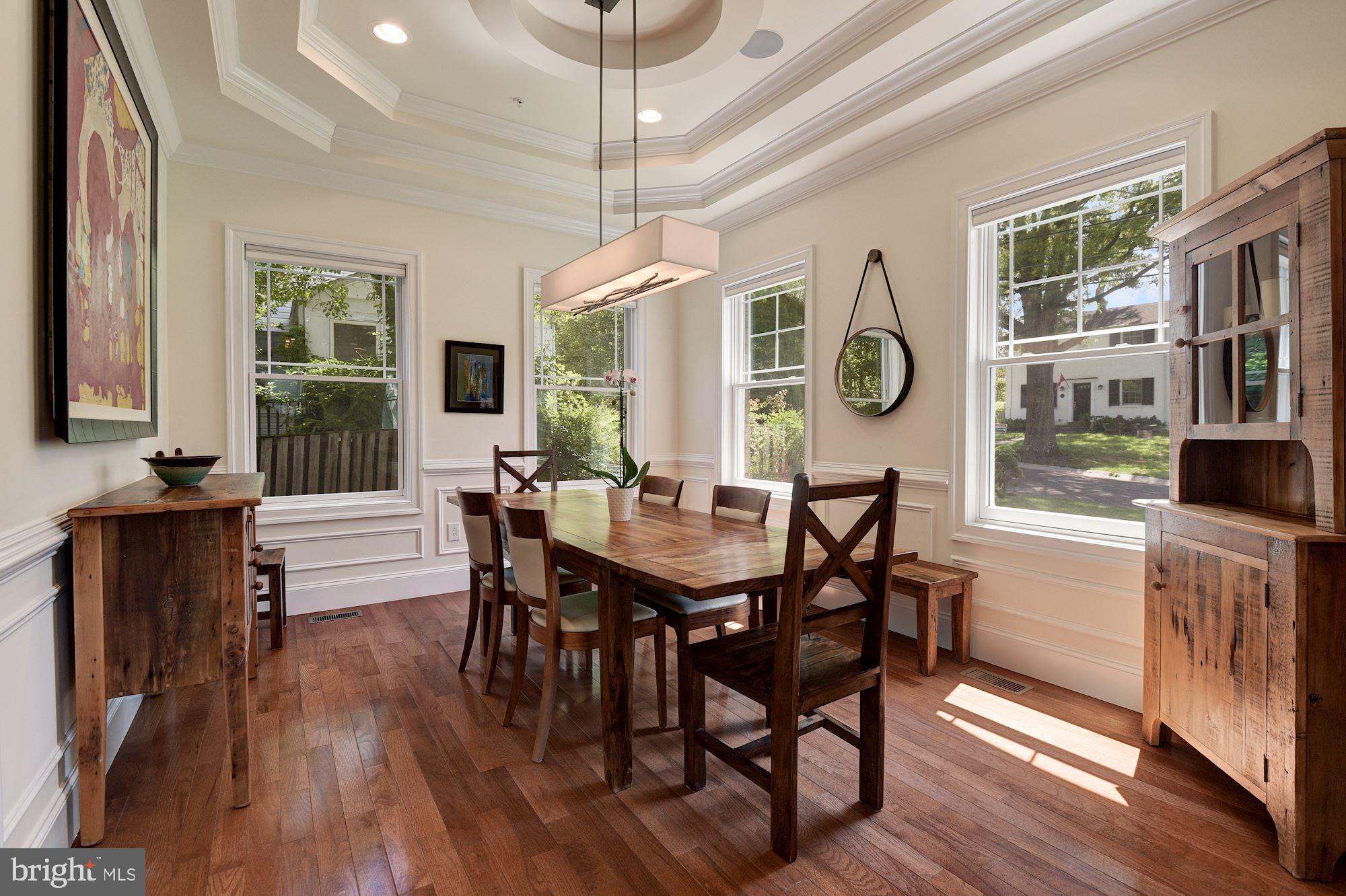5316 Yorktown Road Bethesda, MD 20816 - Photo 10 of 43 Formal Dining Room