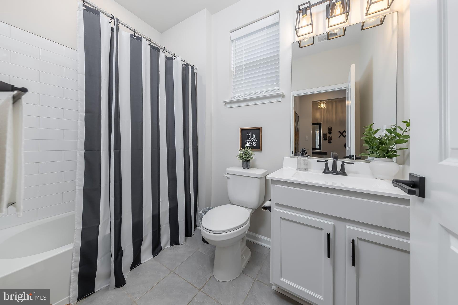 44 Walton Way Delanco, NJ 08075 - Photo 14 of 26 Hall Bath