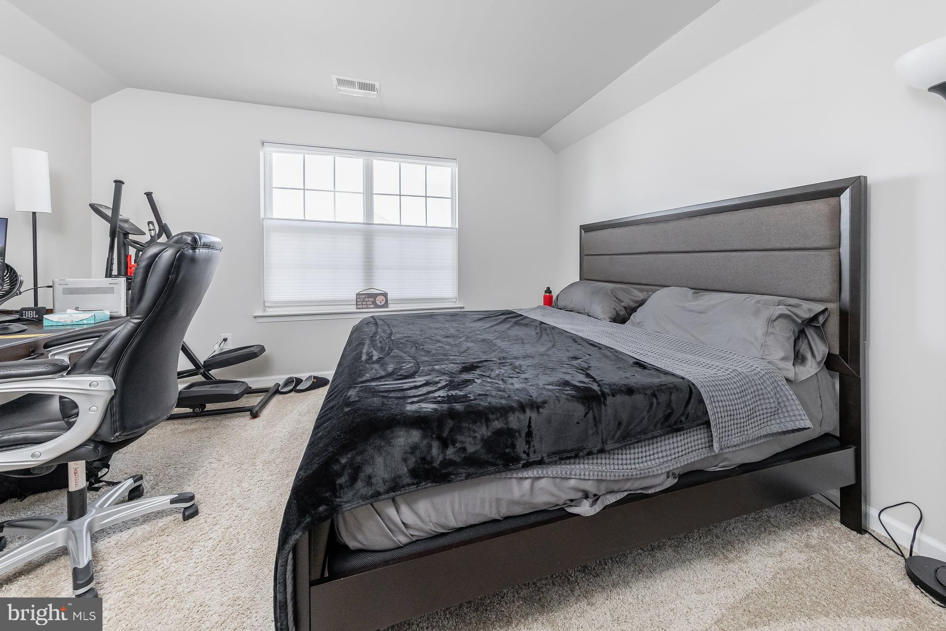 44 Walton Way Delanco, NJ 08075 - Photo 19 of 26 Upstairs 3rd Bedroom