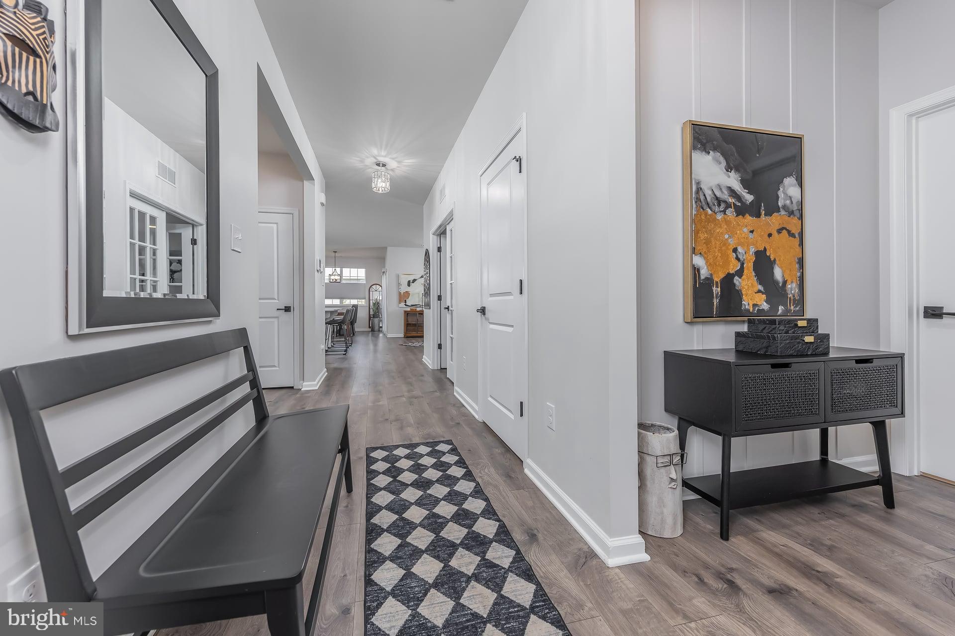 44 Walton Way Delanco, NJ 08075 - Photo 3 of 26 Foyer