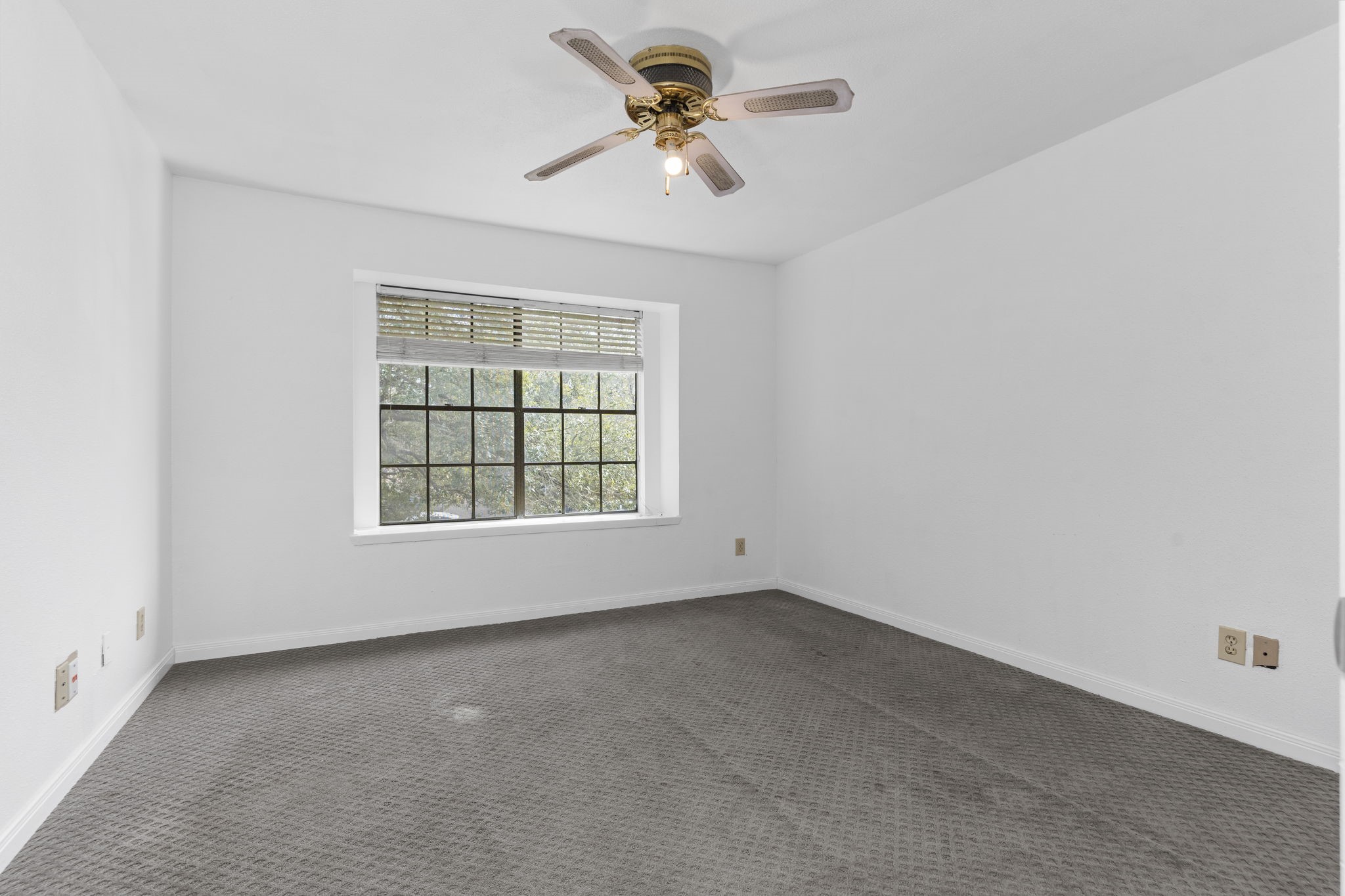 4444 Victory Drive, Unit 1108 Houston, TX 77088 - Photo 16 of 46