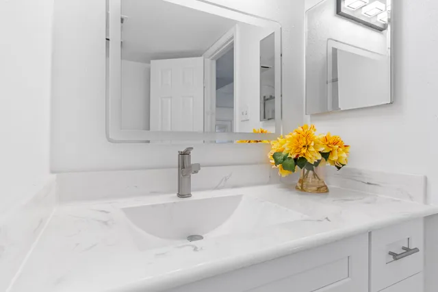 $140,000 | 4444 Victory Drive, Unit 1108, Houston, TX 77088