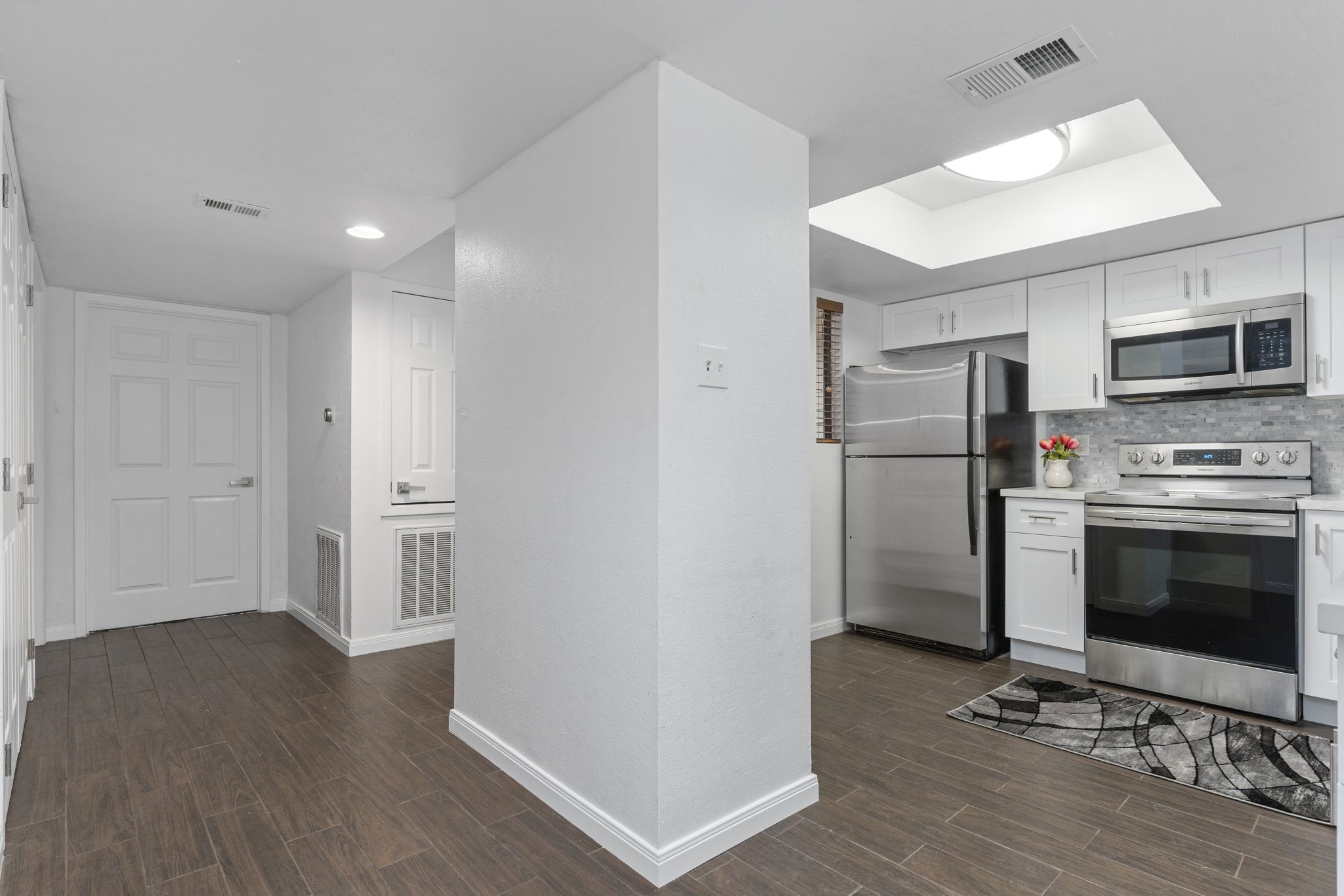 4444 Victory Drive, Unit 1108 Houston, TX 77088 - Photo 6 of 46