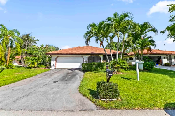 $444,900 | 329 Knob Hill Boulevard, Boca Raton, FL 33431