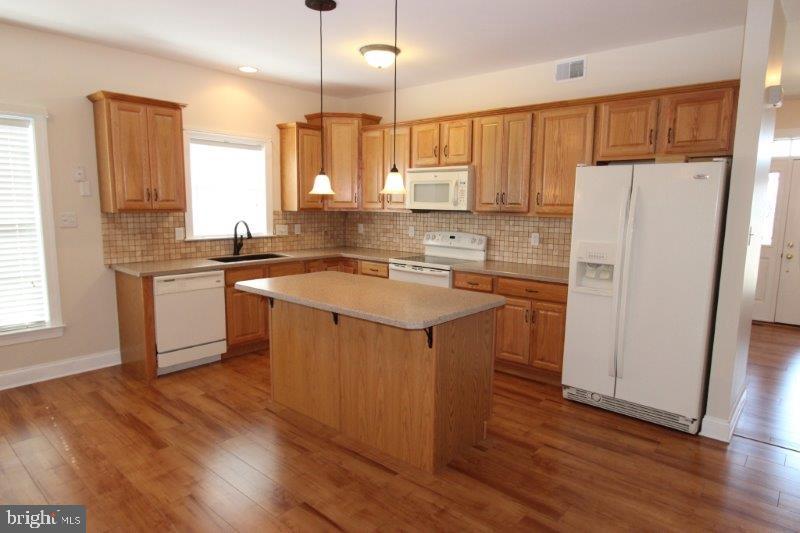 33 Pleasant Road Gordonville, PA 17529 - Photo 7 of 25 Gallery Image 7