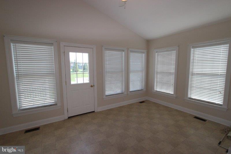 33 Pleasant Road Gordonville, PA 17529 - Photo 9 of 25 Gallery Image 9