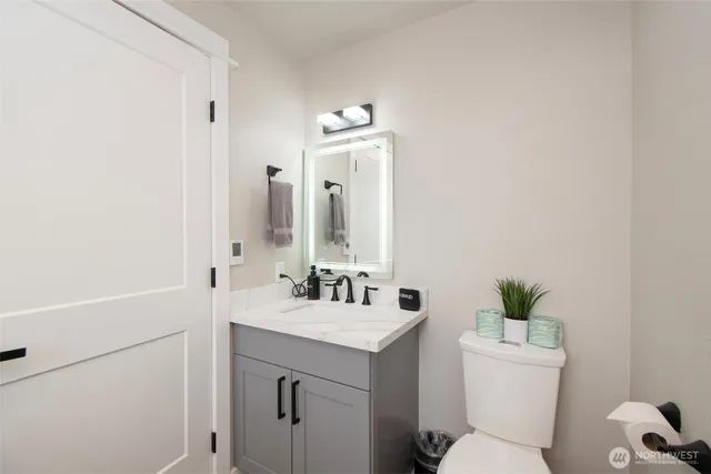 $685,000 | 1530-1532 West 7th Street, Port Angeles, WA 98363