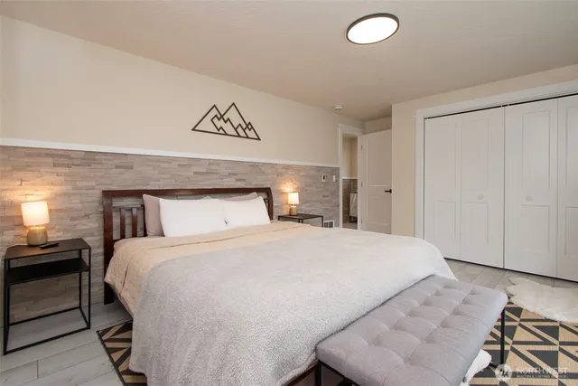 $685,000 | 1530-1532 West 7th Street, Port Angeles, WA 98363