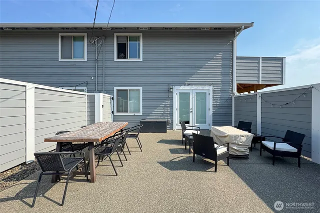 $685,000 | 1530-1532 West 7th Street, Port Angeles, WA 98363