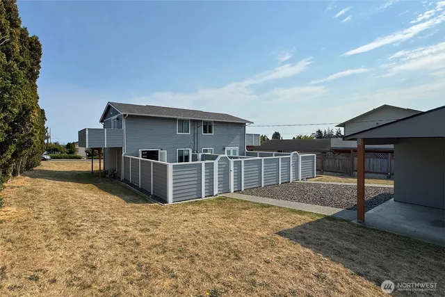$685,000 | 1530-1532 West 7th Street, Port Angeles, WA 98363
