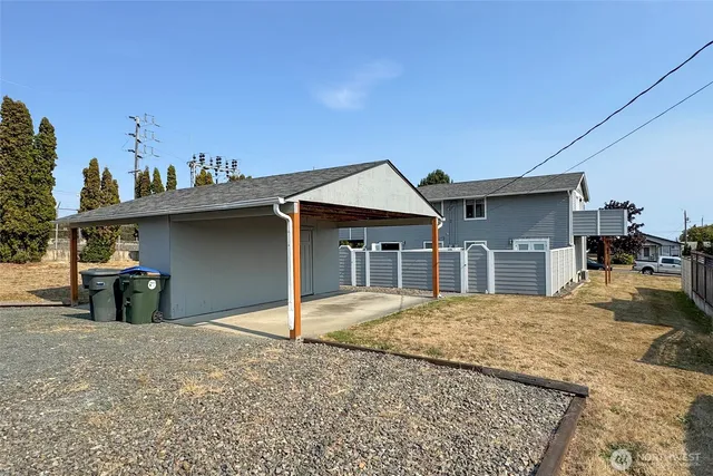 $685,000 | 1530-1532 West 7th Street, Port Angeles, WA 98363