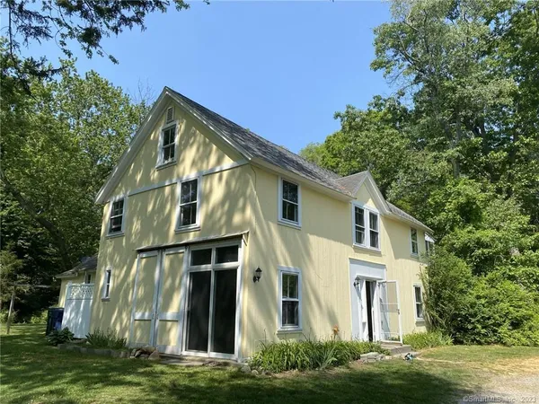 $2,300 | 30 Old Shore Road, Old Lyme, CT 06371