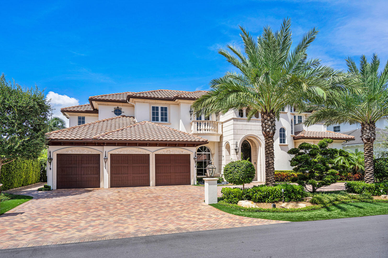 1801 Thatch Palm Drive Boca Raton, FL 33432 - Photo 4 of 53 1801_Thatch_Palm_Drive_01