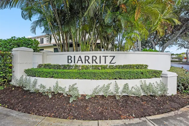 $989,000 | 11258 Northwest 47th Lane, Doral, FL 33178