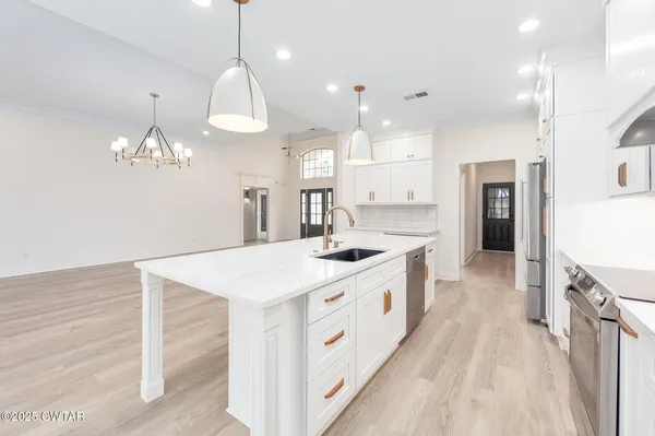 $459,900 | 24 Joseph Cove, Jackson, TN 38305