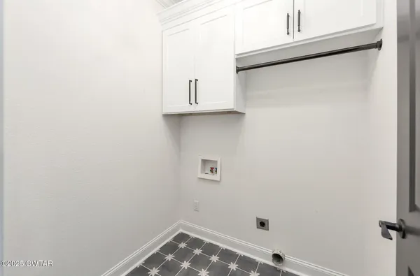 $459,900 | 24 Joseph Cove, Jackson, TN 38305