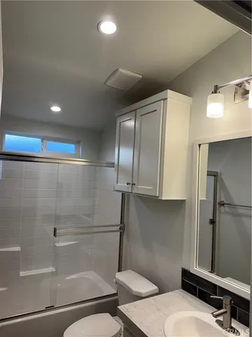 $349,900 | 9850 Garfield Avenue, Unit 18, Huntington Beach, CA 92646