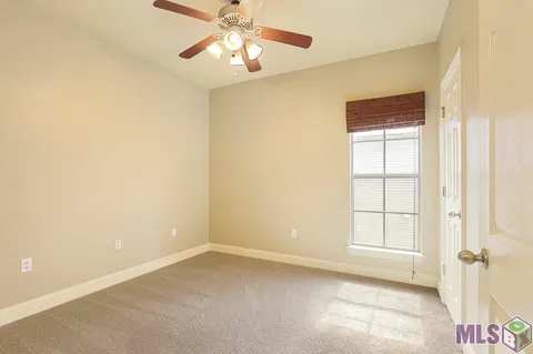 $170,000 | 38035 Post Office Road, Unit 21B, Prairieville , LA 70737