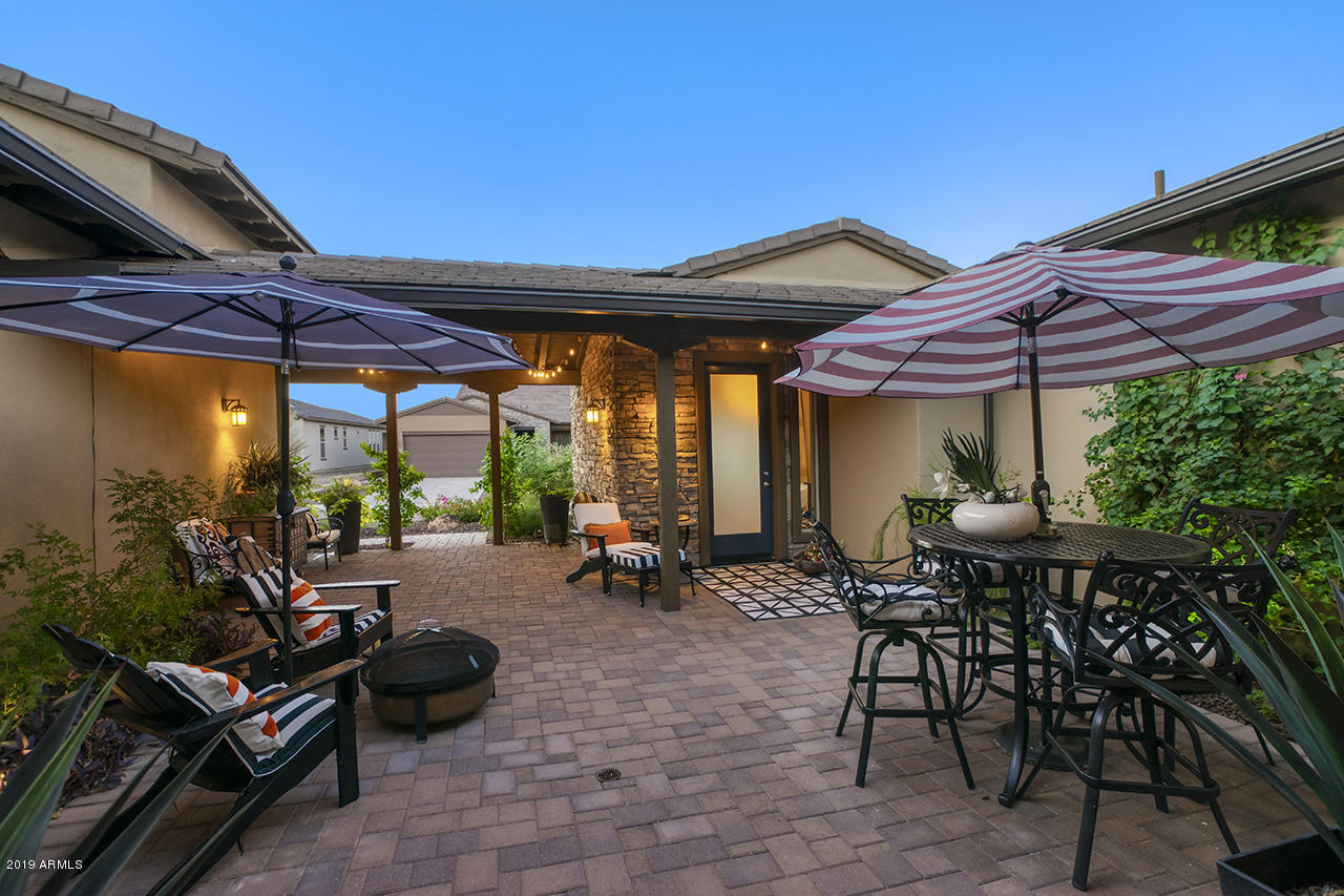 17429 East Fort Verde Road Rio Verde, AZ 85263 - Photo 2 of 25 Front courtyard
