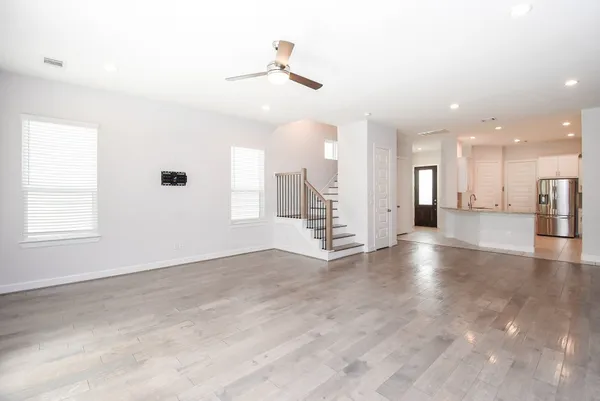 $3,600 | 1122 Live Oak Street, Houston, TX 77003