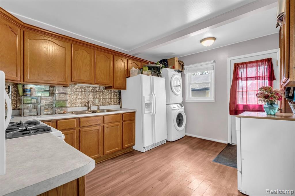 24151 Wick Road Taylor, MI 48180 - Photo 10 of 39
