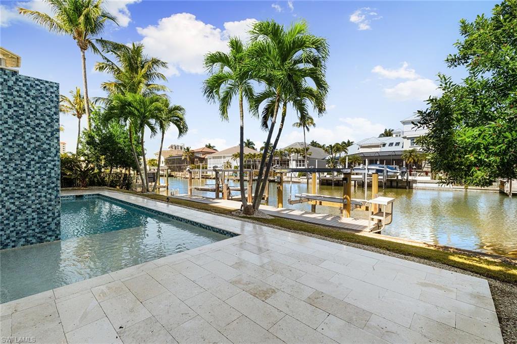 175 Conners Avenue Naples, FL 34108 - Photo 36 of 44 Gallery Image 36