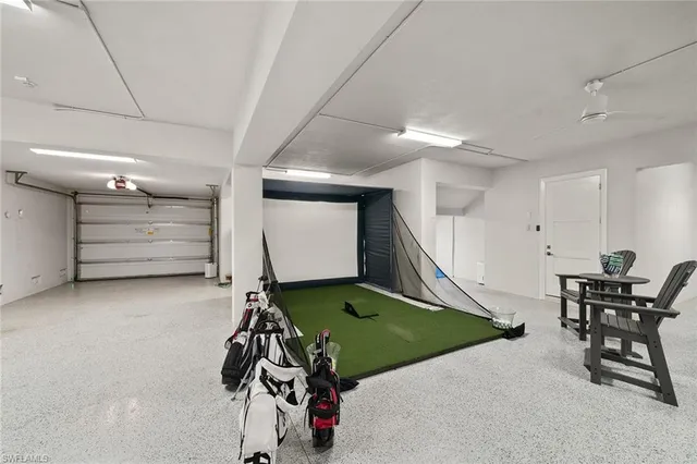 a view of entryway with a front door