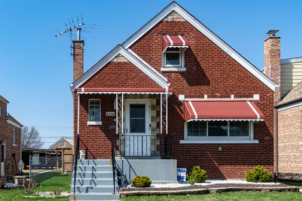 $334,900 | 6824 South Kildare Avenue, Chicago, IL 60629