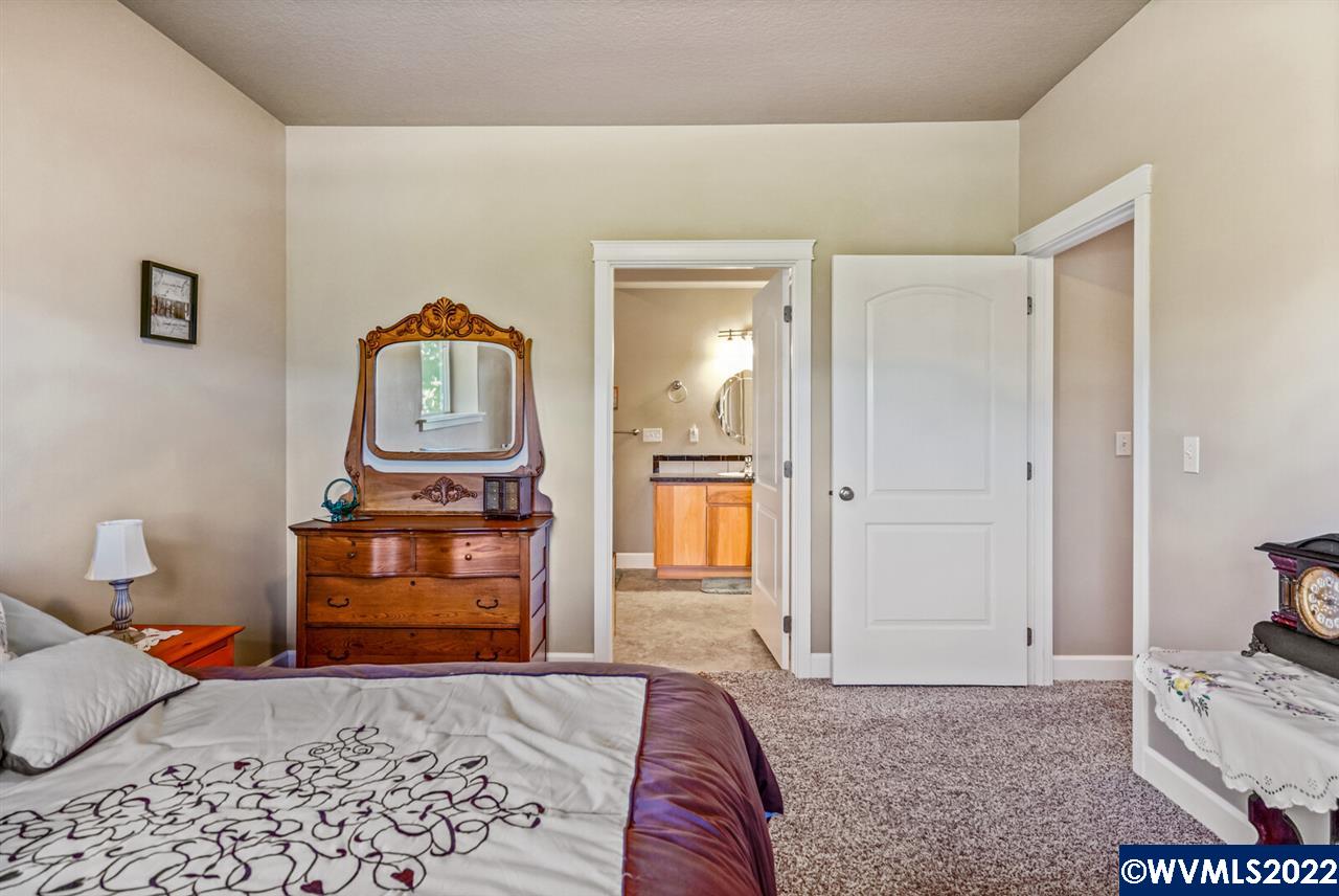 27797 Riggs Hill Road Foster, OR 97345 - Photo 27 of 42 Gallery Image 27