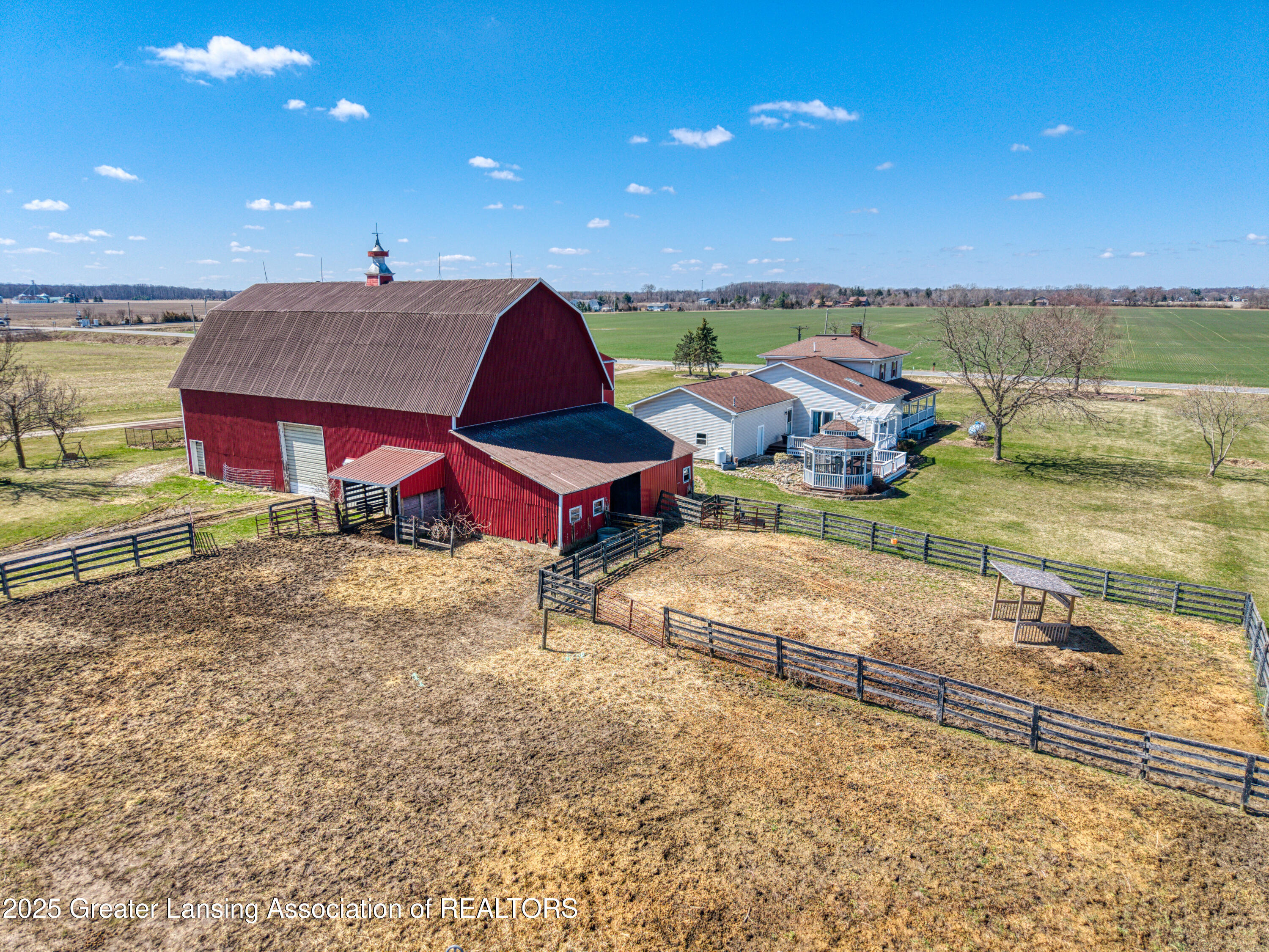 5547 South Byron Road Durand, MI 48429 - Photo 53 of 73 DJI_20250411124521_0060_D_8