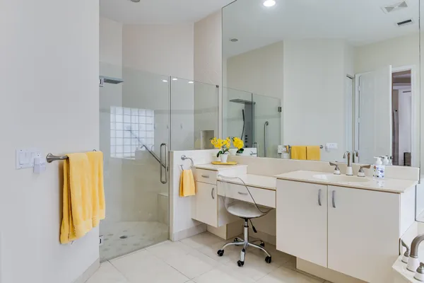 $675,000 | 8962 Torcello Way, Boynton Beach, FL 33472