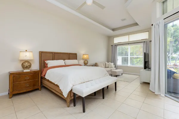 $675,000 | 8962 Torcello Way, Boynton Beach, FL 33472