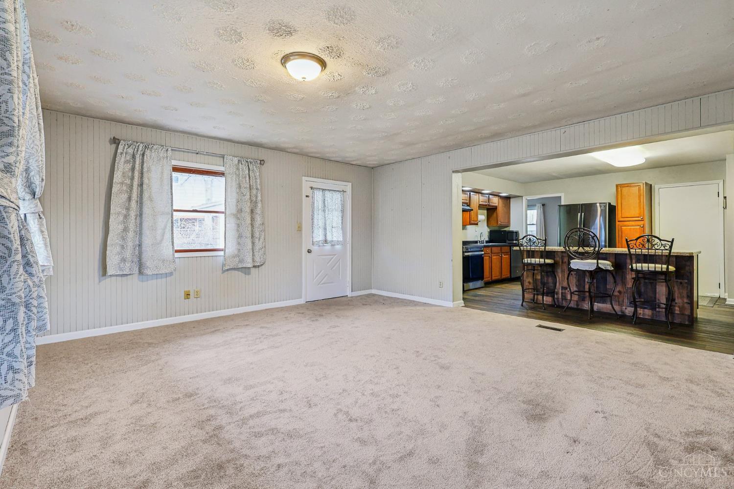 490 West Market Street Springboro, OH 45066 - Photo 12 of 37