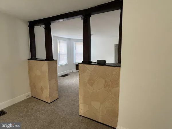 $379,000 | 310 North Dupont Road, Wilmington, DE 19804