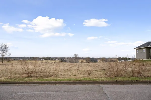 $124,900 | 5932 Stadium Street, St. Cloud, MN 56304