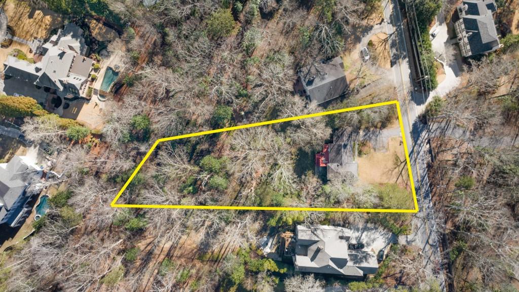 1673 Mt Paran Road Northwest Atlanta, GA 30327 - Photo 2 of 8 a view of painting on the wall