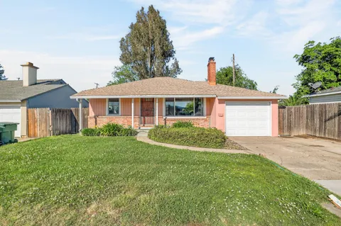 $365,000 | 2321 Howe Avenue, Sacramento, CA 95825