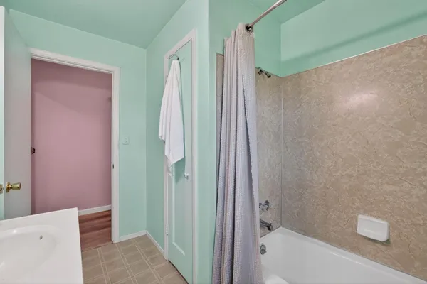 $365,000 | 2321 Howe Avenue, Sacramento, CA 95825