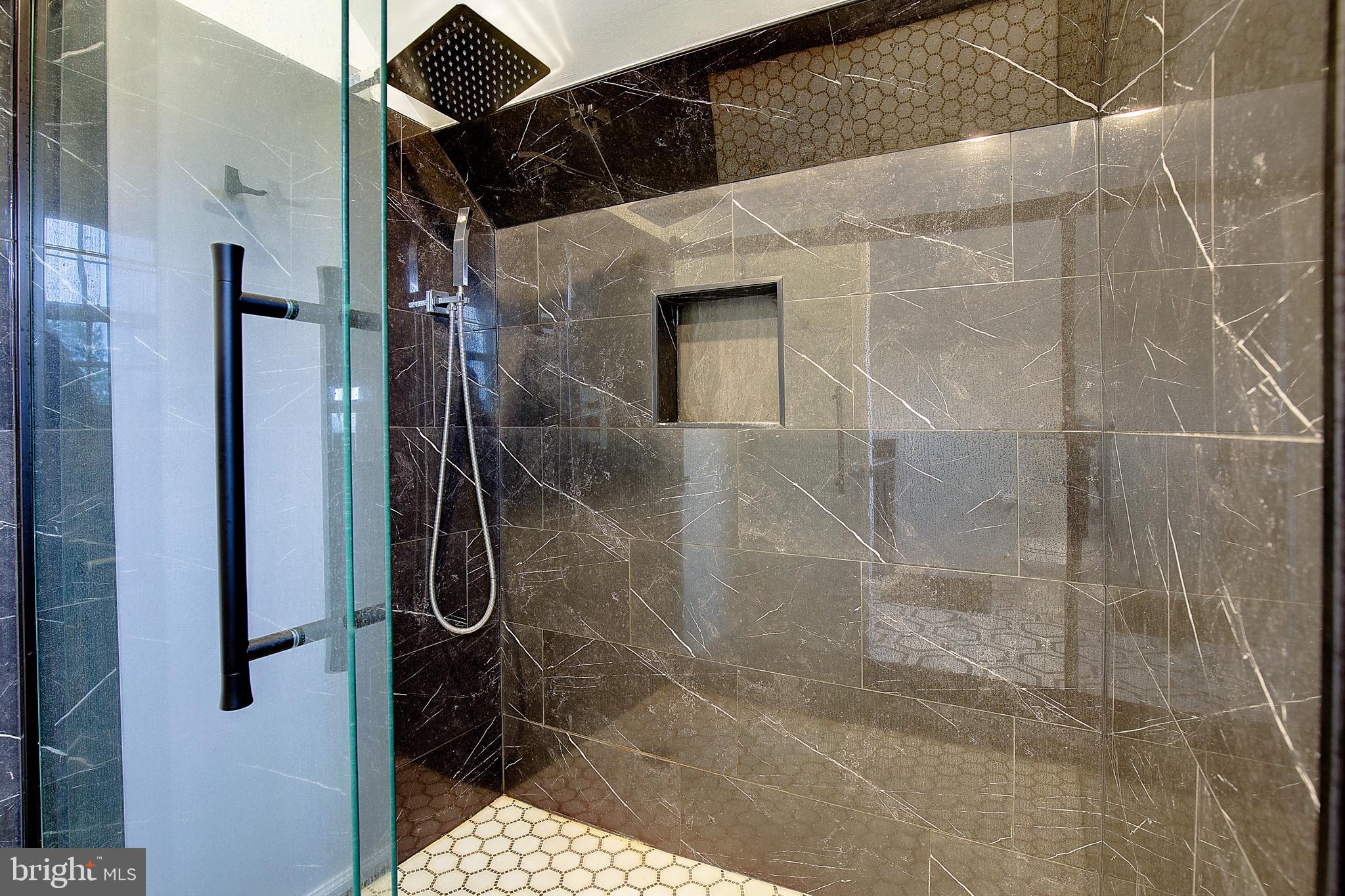 403 Venton Road Edgewater, MD 21037 - Photo 44 of 62 a bathroom with a shower