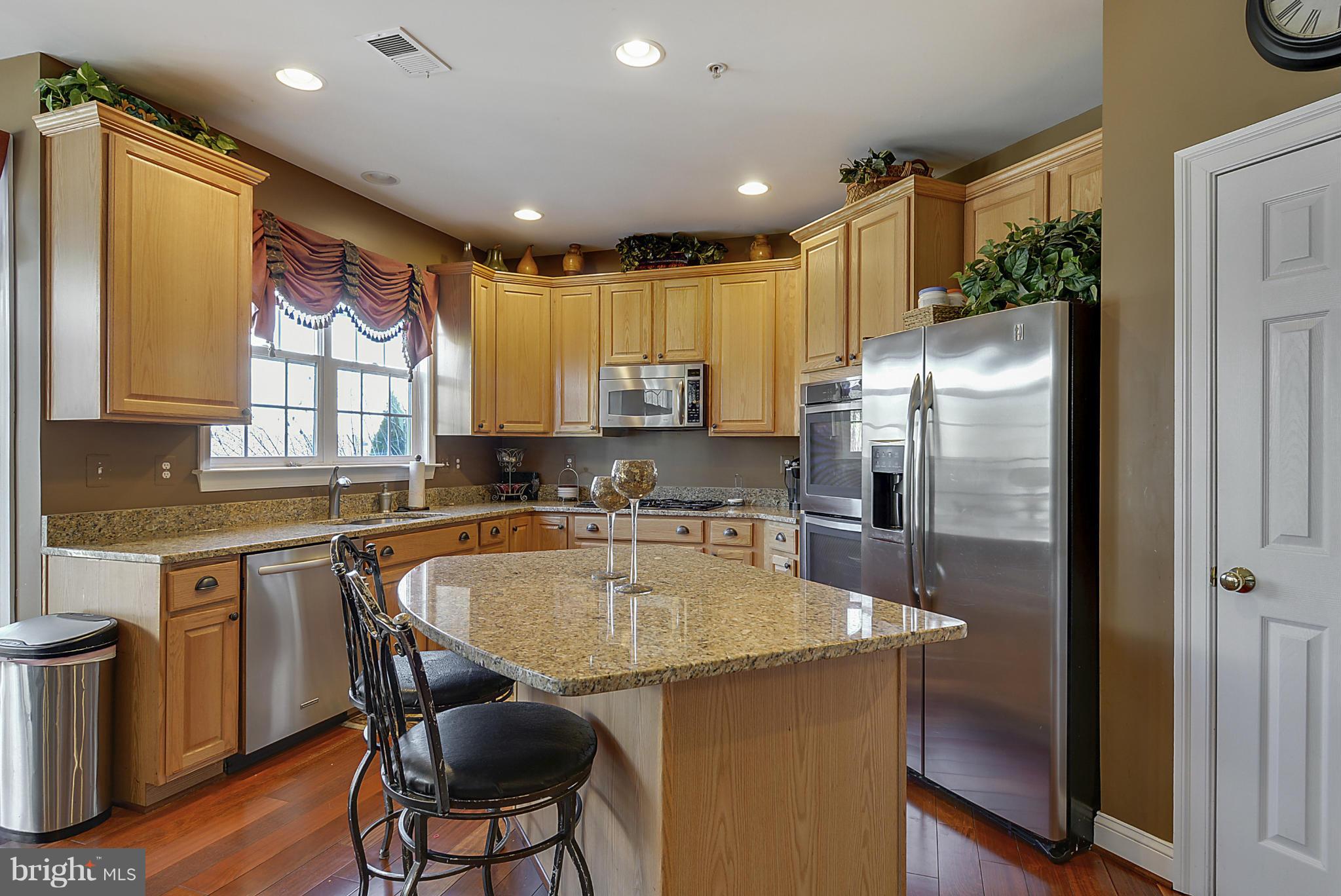 23111 Persimmon Ridge Road Clarksburg, MD 20871 - Photo 11 of 30 Kitchen