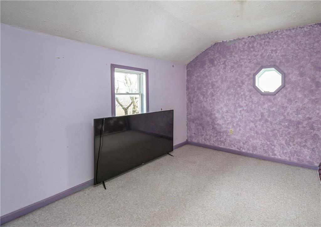 263 Holmes Road Mercer, PA 16137 - Photo 3 of 25