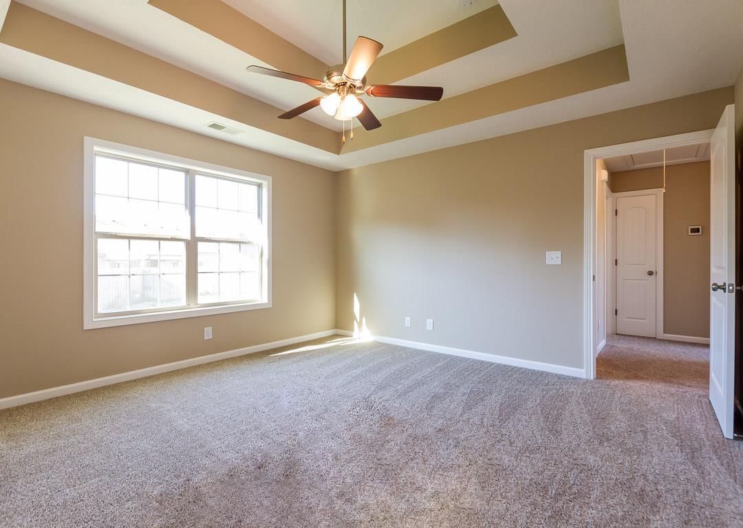 92 Rossview Road Clarksville, TN 37043 - Photo 13 of 28 Gallery Image 13