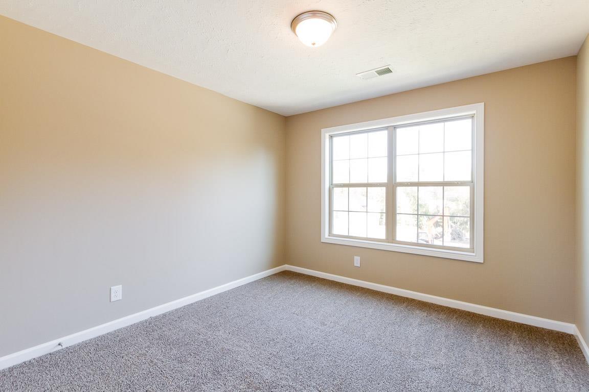 92 Rossview Road Clarksville, TN 37043 - Photo 17 of 28 Gallery Image 17