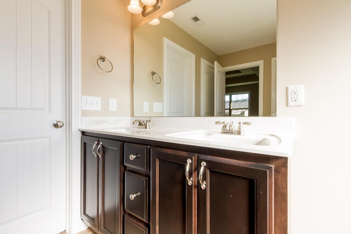 92 Rossview Road Clarksville, TN 37043 - Photo 20 of 28 Gallery Image 20