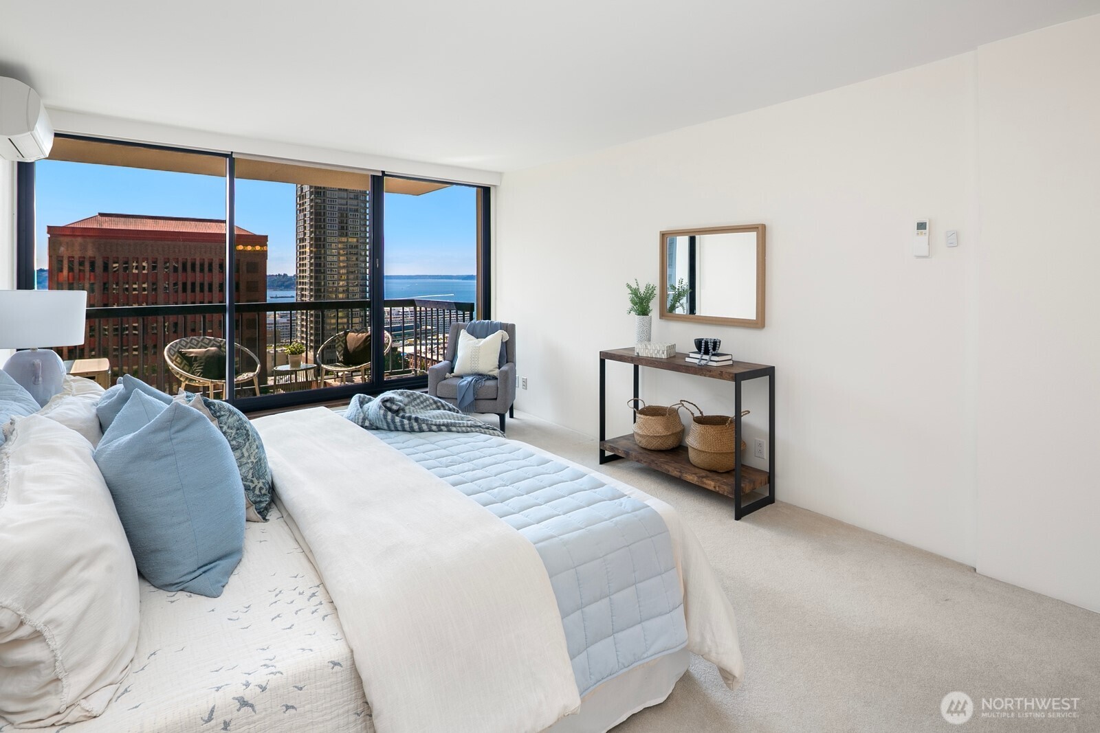 2100 3rd Avenue, Unit 1702 Seattle, WA 98121 - Photo 16 of 36