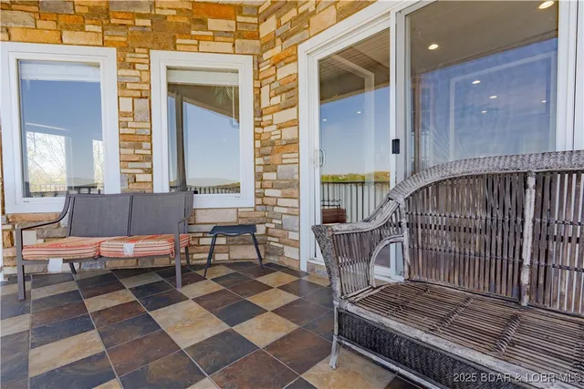$950,000 | 4956 Shorewood Drive, Osage Beach, MO 65065