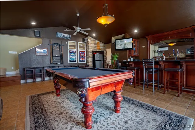 $950,000 | 4956 Shorewood Drive, Osage Beach, MO 65065