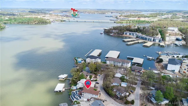 $950,000 | 4956 Shorewood Drive, Osage Beach, MO 65065